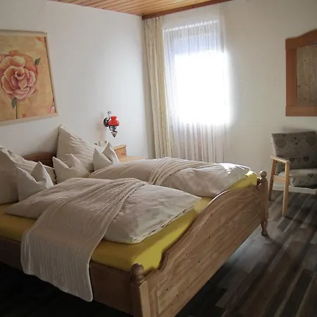 イン Berghaeusl ネッセルヴァンク