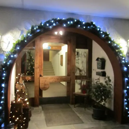 Berghaeusl ネッセルヴァンク