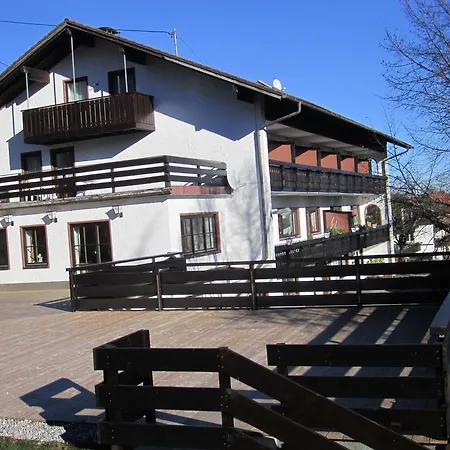 Berghaeusl Inn