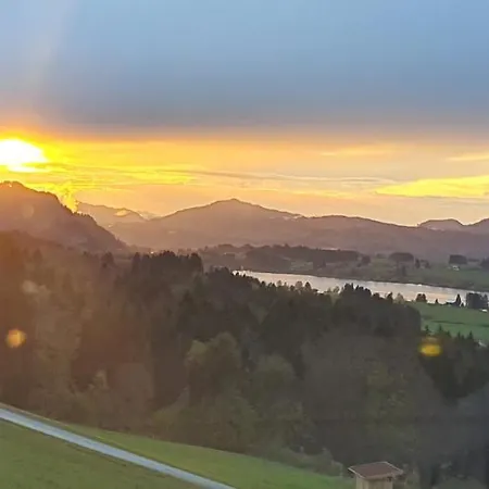 イン Berghaeusl ネッセルヴァンク